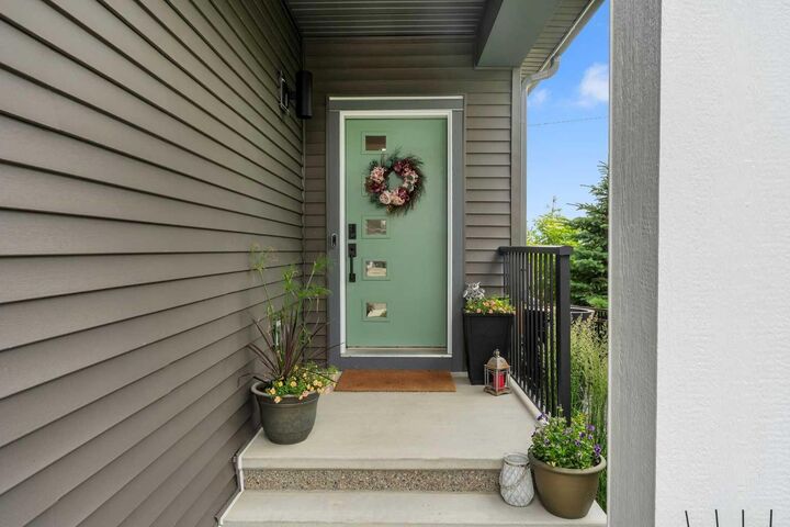 Property Photo: 444 Lawthorn Way AB T4A 3M7