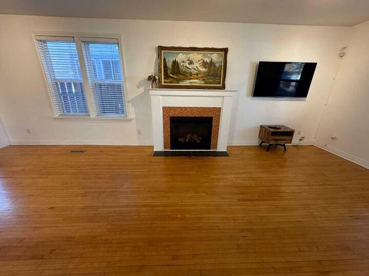 Property Photo: 721 6 Street S AB T1J 2E5