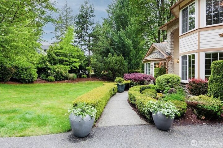 Property Photo: 24819 SE 14th Street WA 98075