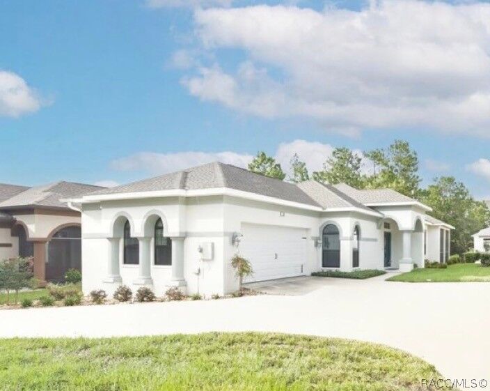 Property Photo: 24 Beech Street FL 34446
