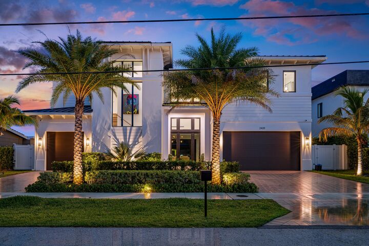 Property Photo: 2420 NE 48th Street FL 33064