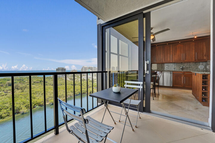 Property Photo:  936 Intracoastal Drive 22C  FL 33304 