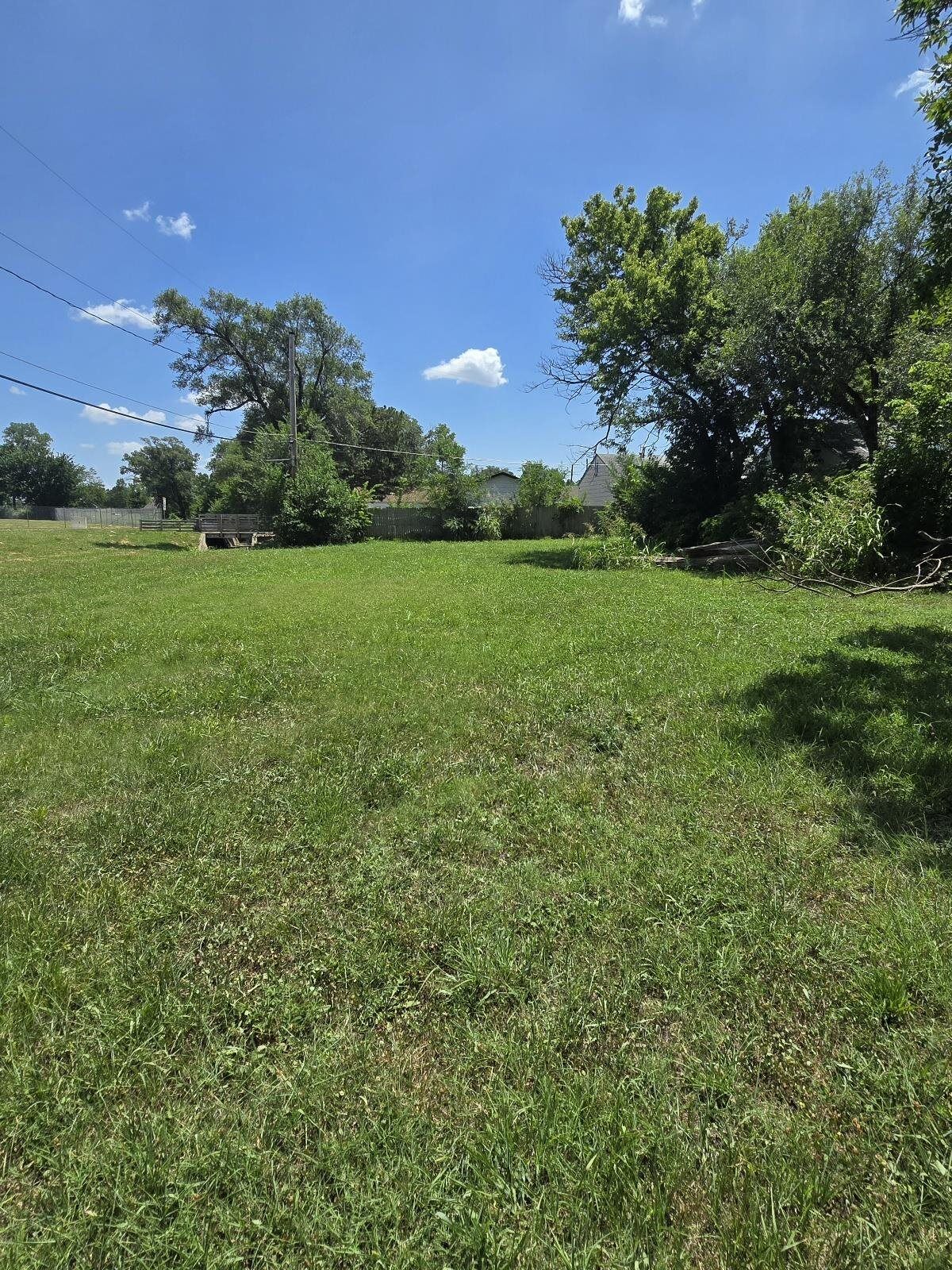 Property Photo:  2880 S Davidson St  KS 67210 
