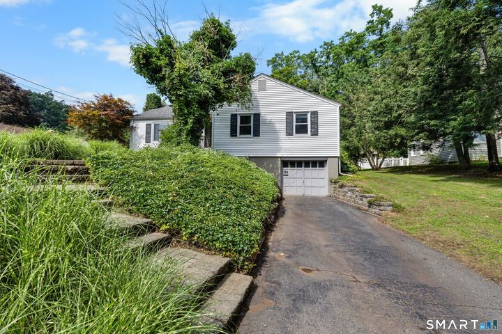 Property Photo: 93 Kenwood Street CT 06037