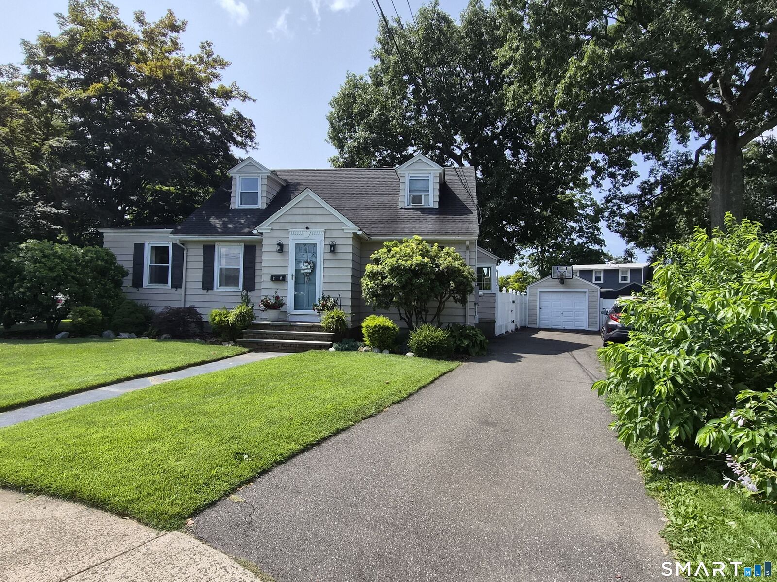 Property Photo:  27 Kohary Drive  CT 06460 