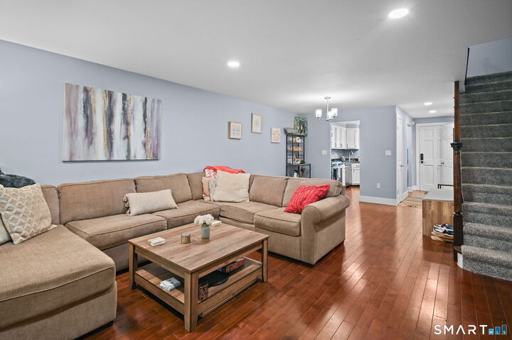 Property Photo: 609 Cedar Hollow Drive 609 CT 06067