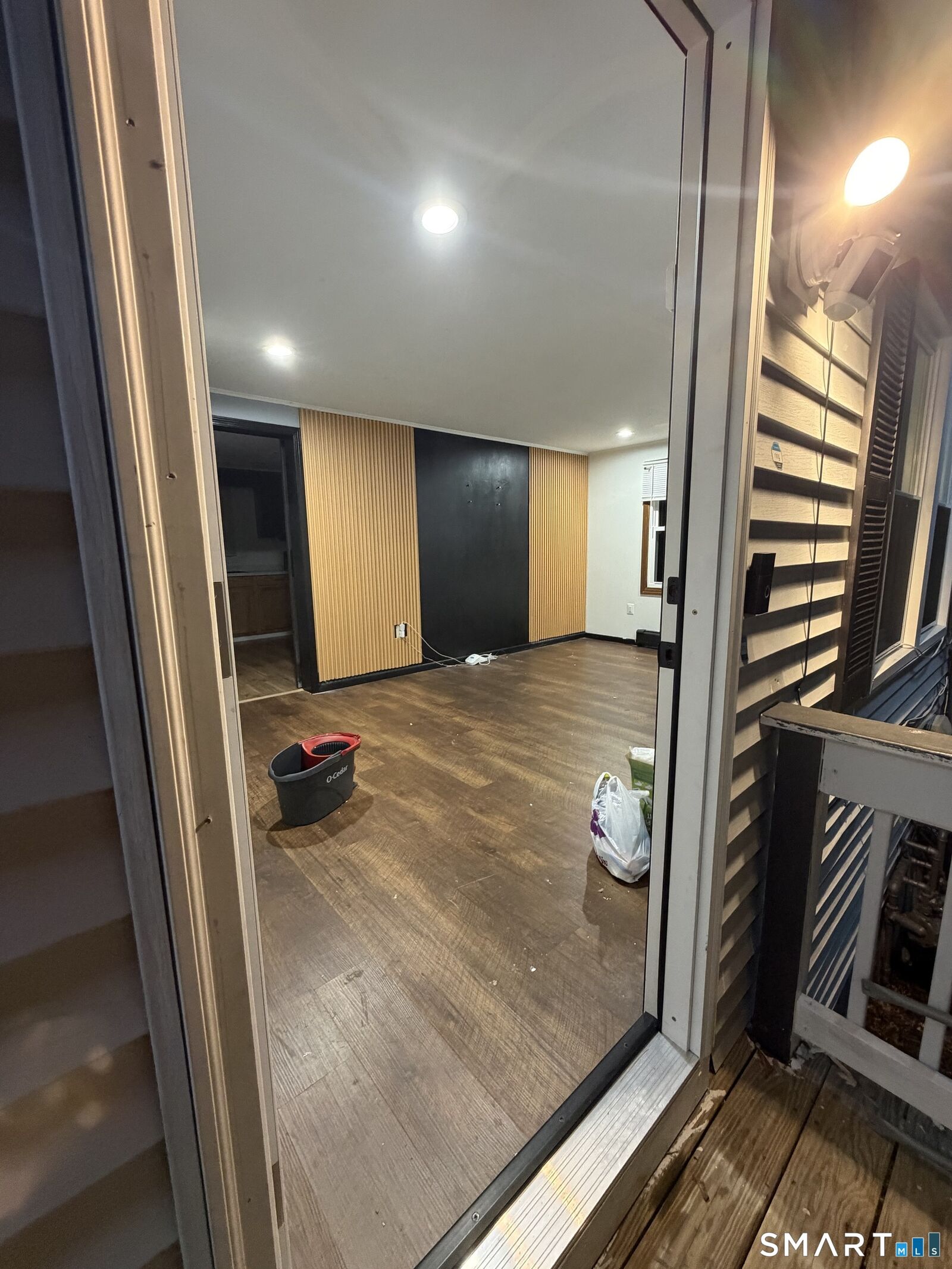 Property Photo: 220 Emmett Avenue CT 06418