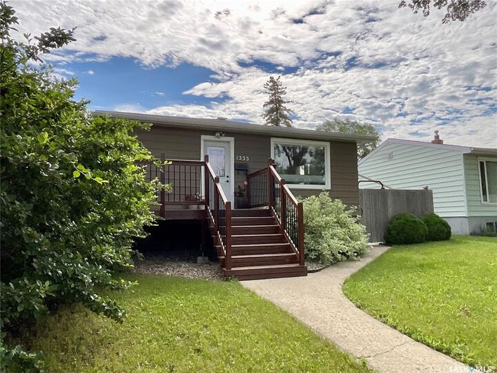 Property Photo:  1333 Empress Street  SK S4T 5E6 