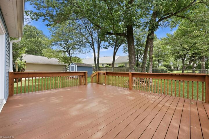Property Photo: 100 Edinborough Drive NC 27302