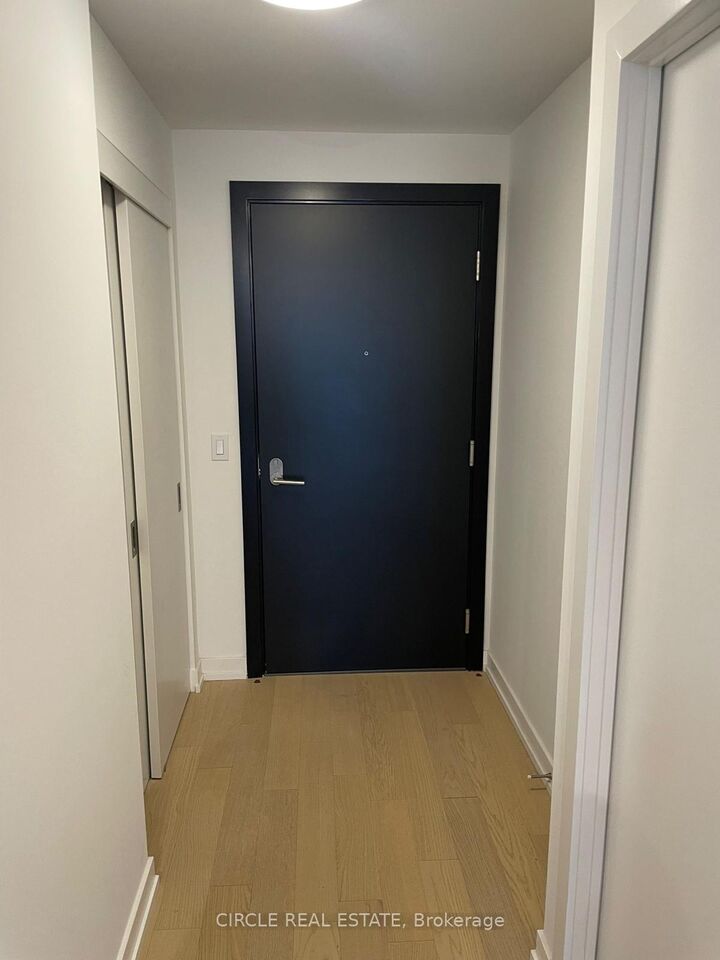 Property Photo: 15 Wellington Street S 703 ON N2G 0E4