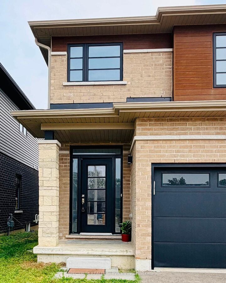 Photo de la propriété: 529B Grey Street ON N3S 0C3