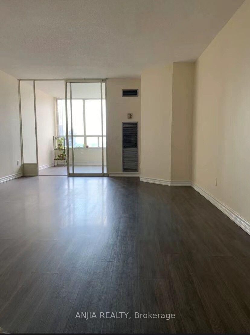 Property Photo: 7 Bishop Avenue 2202 ON M2M 4J4