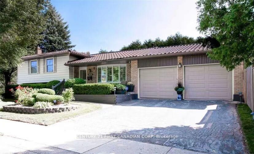 Property Photo: 309 Blue Forest Drive Lower ON N6G 3J7