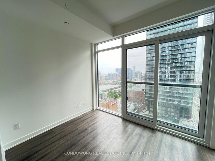 Property Photo: 65 Mutual Street 1503 ON M5B 0E5