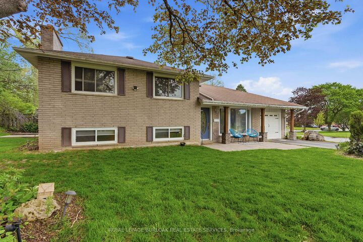 Property Photo: 197 Burbank Street ON L7J 1S9