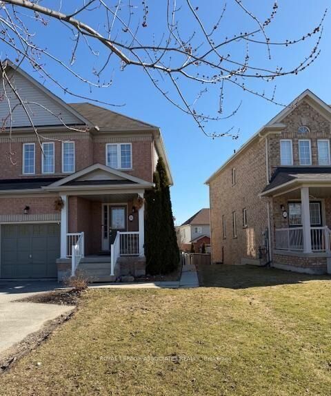 Property Photo: 164 Dewell Crescent ON L1E 0B9