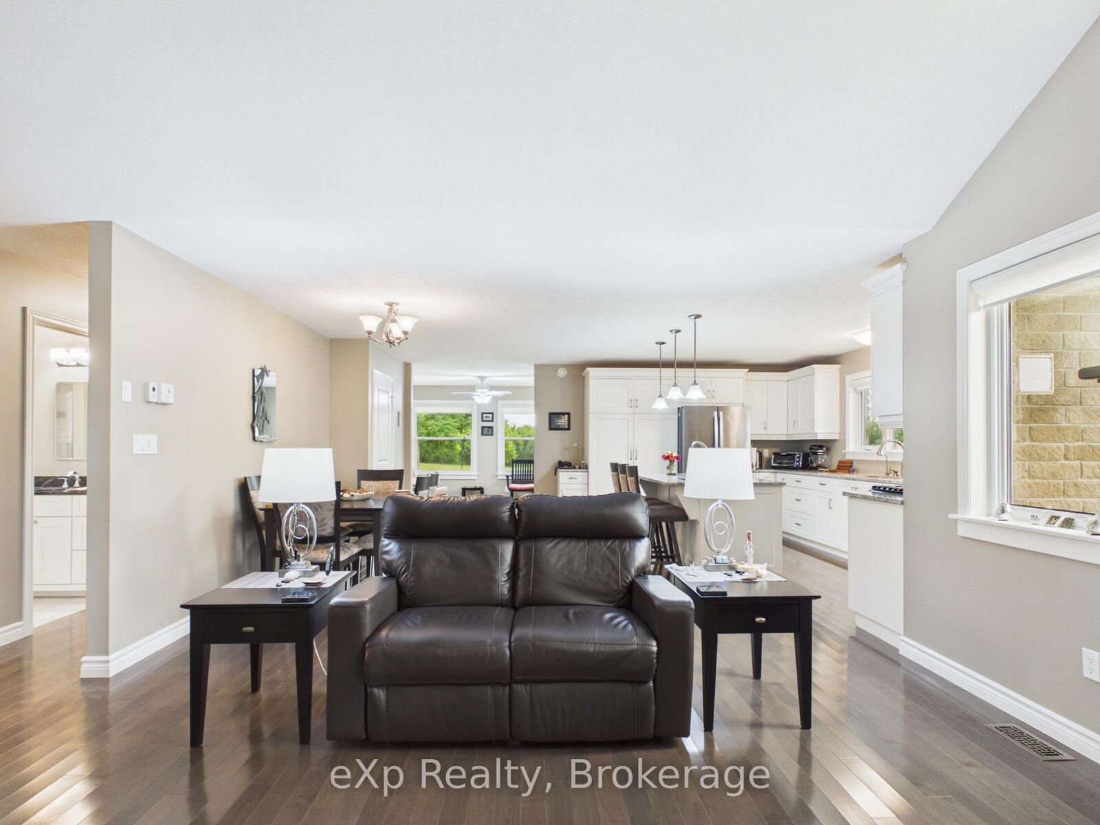 Property Photo: 207 Edmund Street ON N0G 1C0