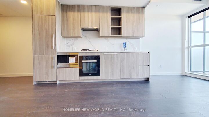 Property Photo: 68 Esther Shiner Boulevard 2308 ON M2K 0J6