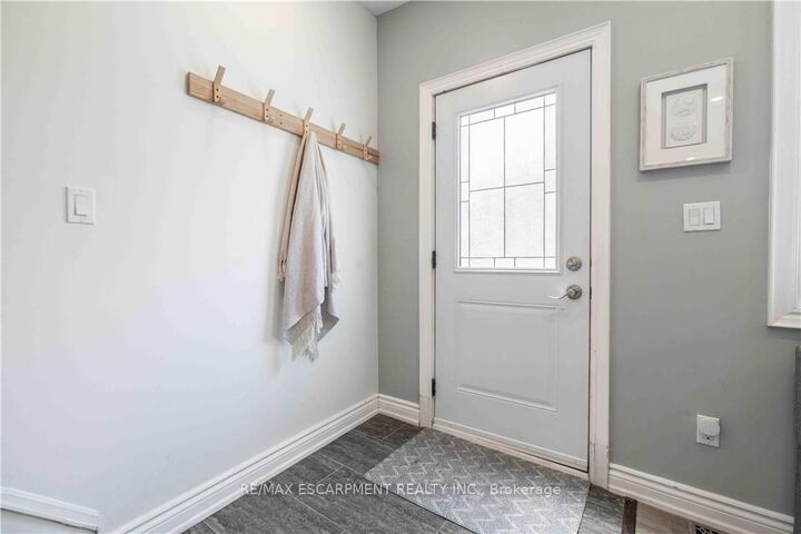 Property Photo: 195 Wood Street E ON L8L 3Z2