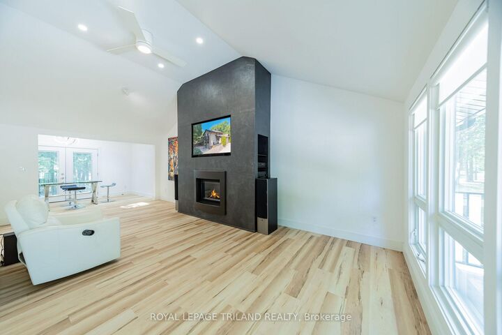 Property Photo: 9653 Joanne Avenue ON N0M 1T0