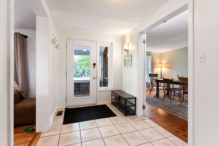 Property Photo: 715 River Road ON K0G 1J0