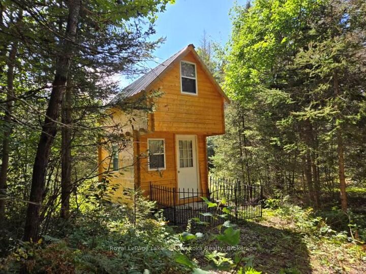 Property Photo: 77 Grindstone Road ON P0A 1Z0