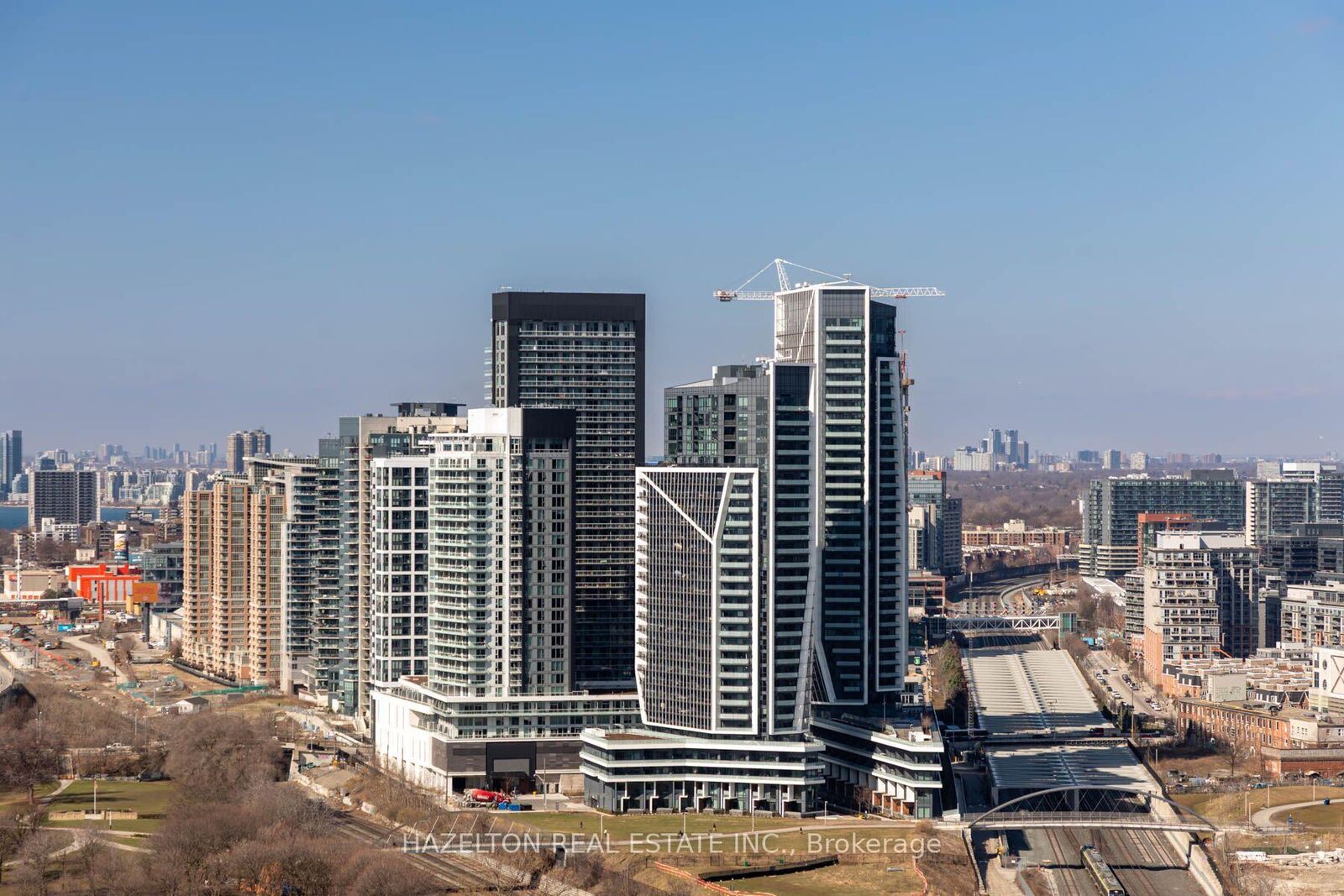Property Photo: 50 Ordnance Street 2507 ON M6K 1A2