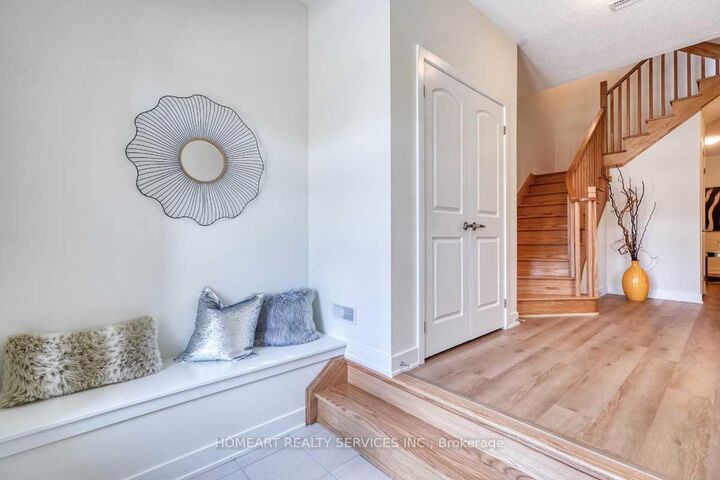 Property Photo: 49 Mumbai Drive ON L3S 0G1