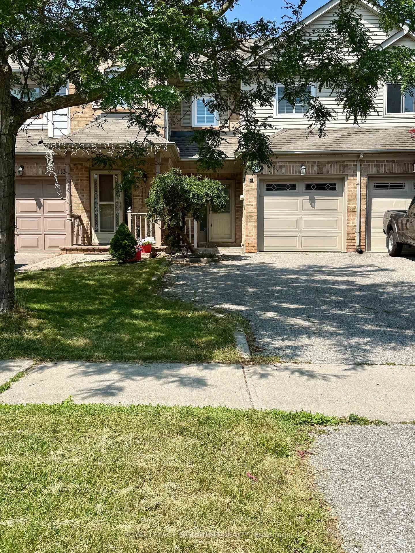 Property Photo: 1133 Westview Terrace ON L6M 3M1