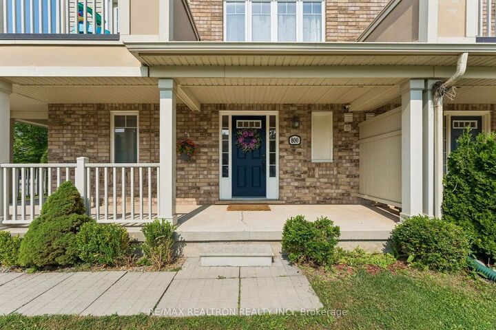 Photo de la propriété: 800 Fowles Court ON L9T 0Z8