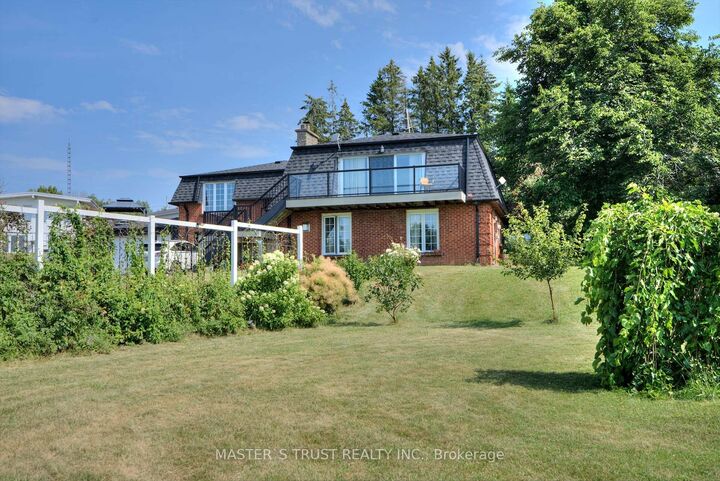 Property Photo: 200 Summit Drive ON K0L 1T0