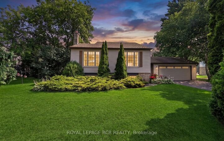 60 Holmes Drive — photo 1