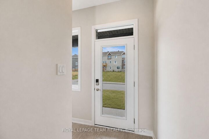 Property Photo: 668 Expansion Road ON K2J 7G3