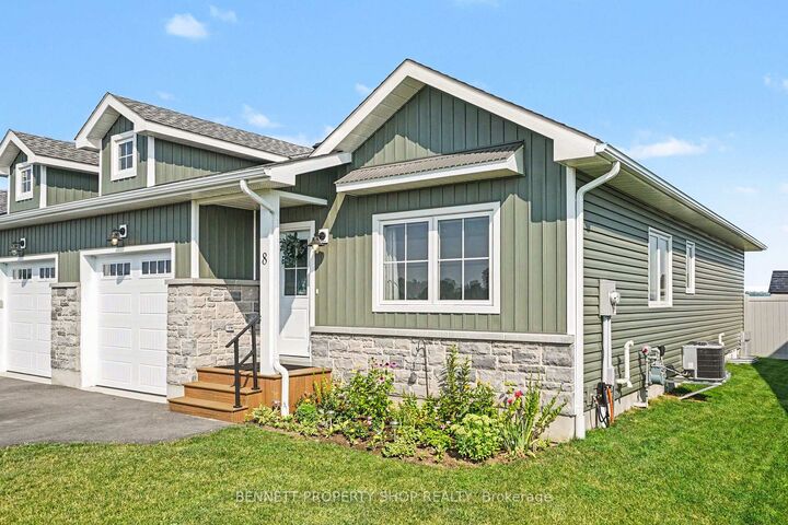 Property Photo: 8 Rotterdam Way ON K0C 1X0