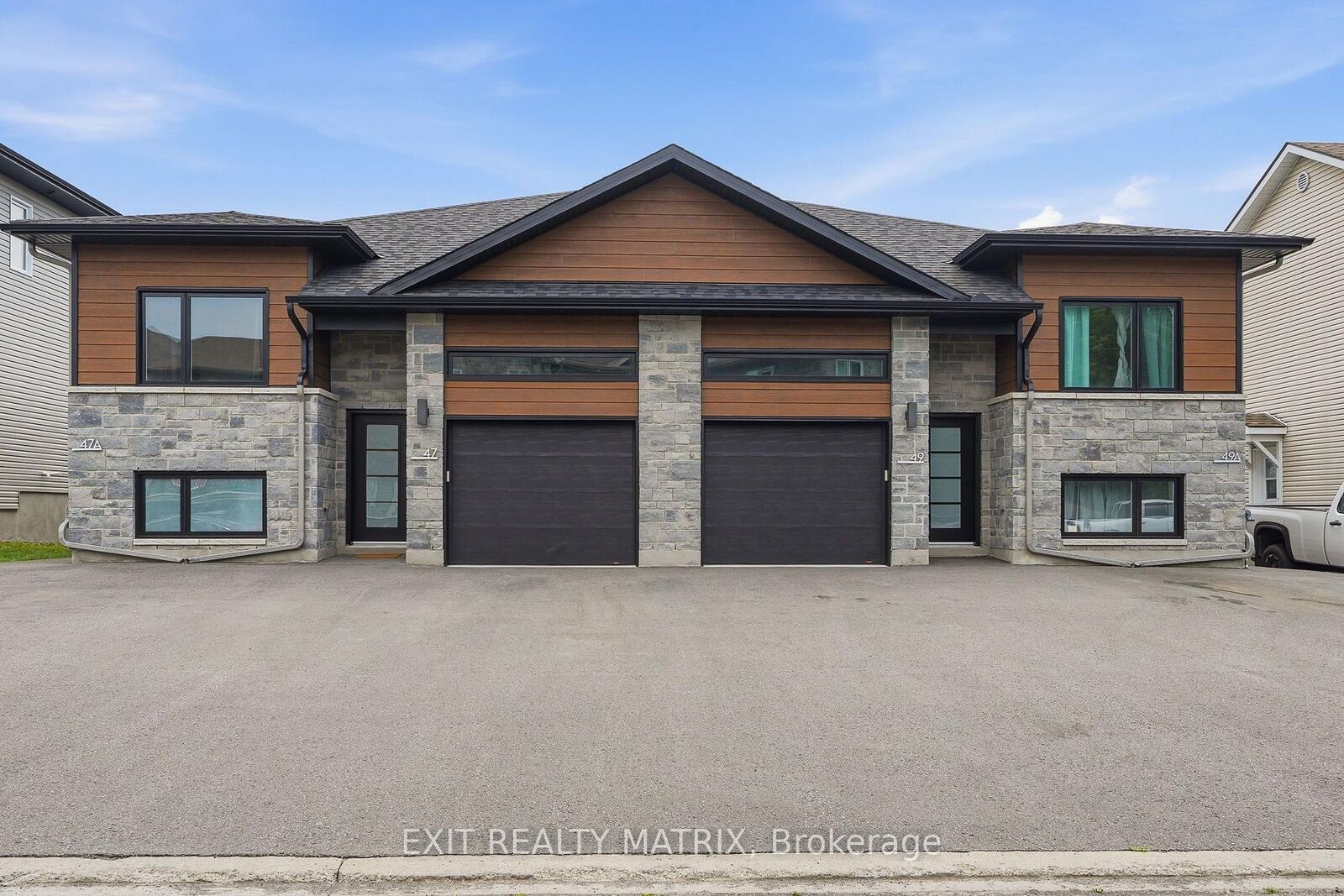 Property Photo: 49 Cambridge Street ON K0A 2M0