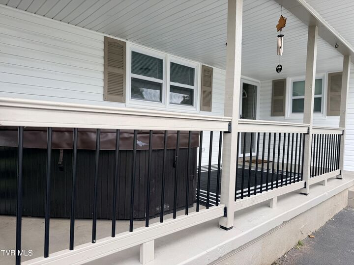 Property Photo: 2309 Ashwood Avenue TN 37664
