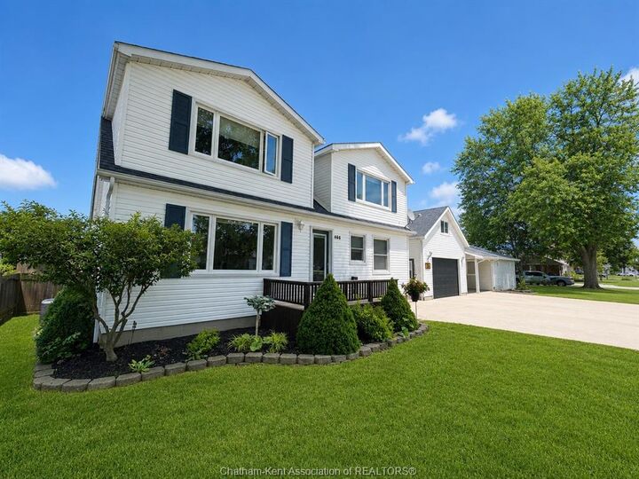 Property Photo: 466 Princess Street ON N0P 2B0