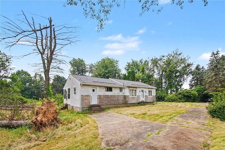 Property Photo: 1619 Route 30 PA 15126