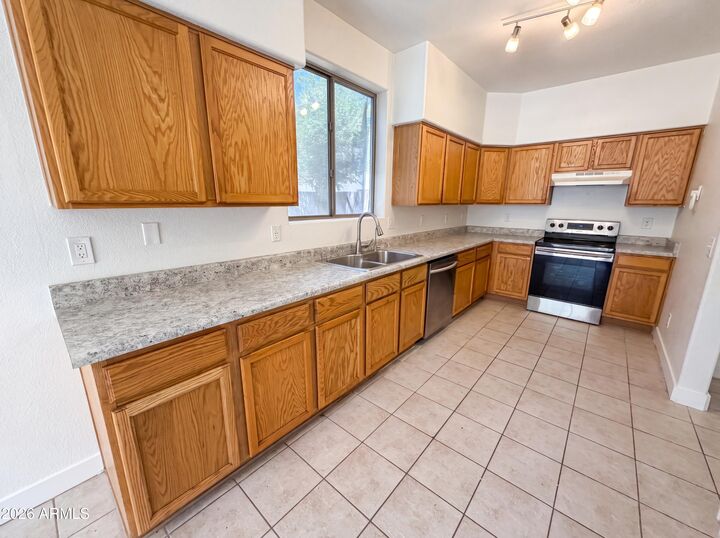 Property Photo:  800 S Bedford Drive  AZ 85225 