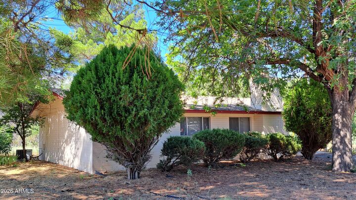 Property Photo:  3647 E Sycamore Lane  AZ 86342 