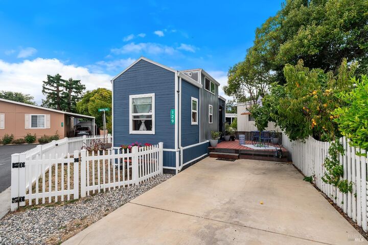 Property Photo:  129 Katherine Place  CA 95492 