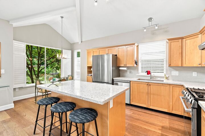 Property Photo: 3500 144 Street 22 BC V4P 3J6