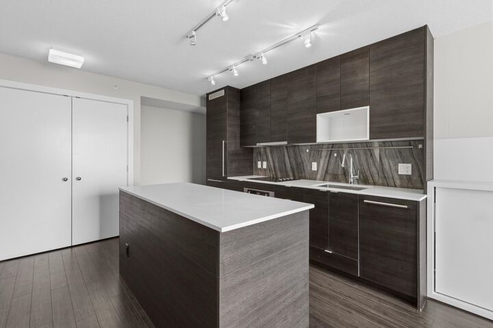 Property Photo: 13398 104 Avenue 1912 BC V3T 1V6