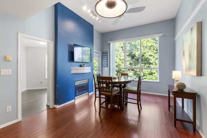 Property Photo: 10188 155th Street 407 BC V3R 0R6