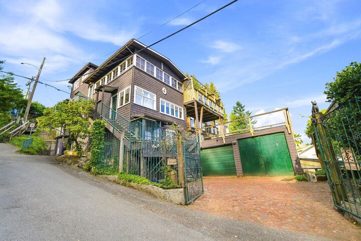 3396 Marine Drive — photo 1