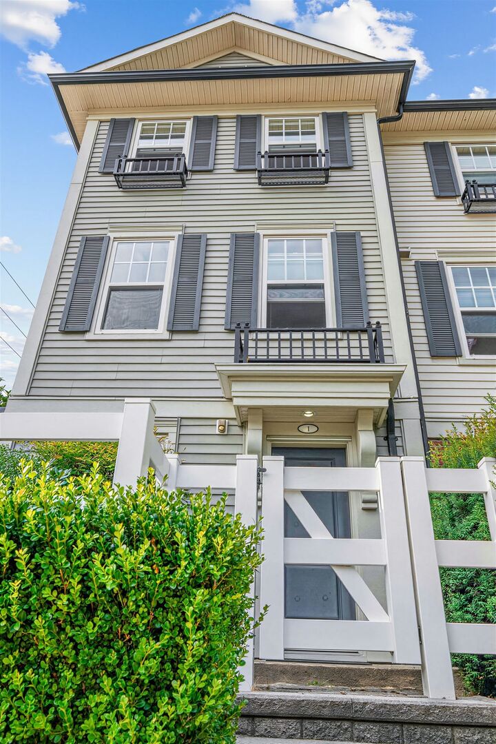 Property Photo: 2495 Davies Avenue 1 BC V3C 0B2