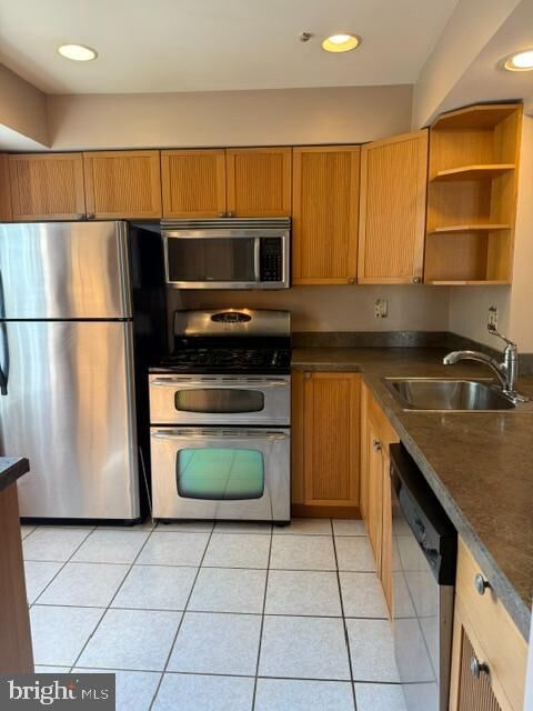 Property Photo:  708 Society Place  PA 18940 
