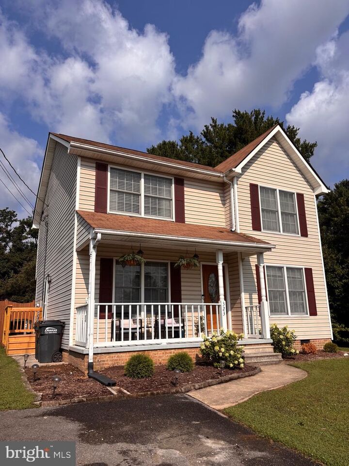 Property Photo: 323 Dogwood Road VA 22602