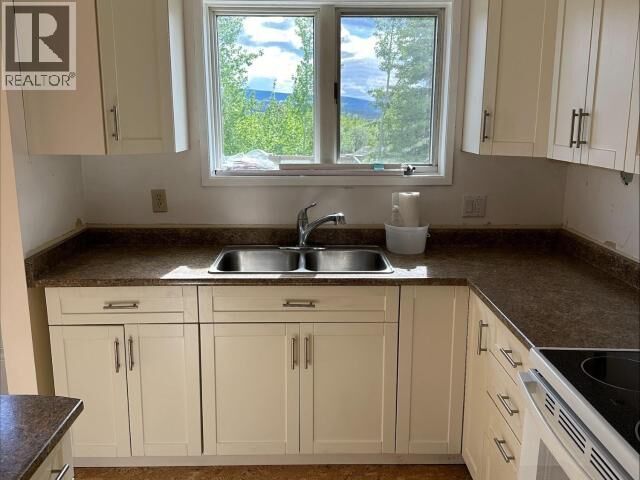 Property Photo: 526 Douglass Drive YT Y1A 1K0