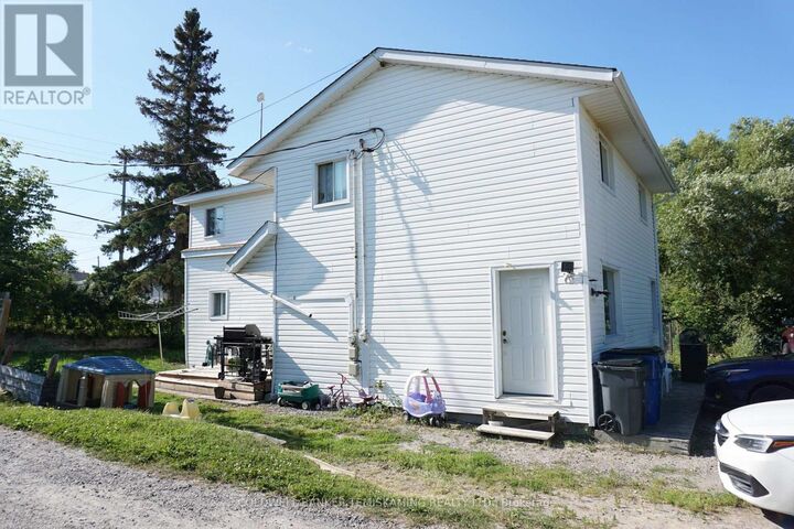 Property Photo: 293 Meridian Avenue ON P0J 1K0